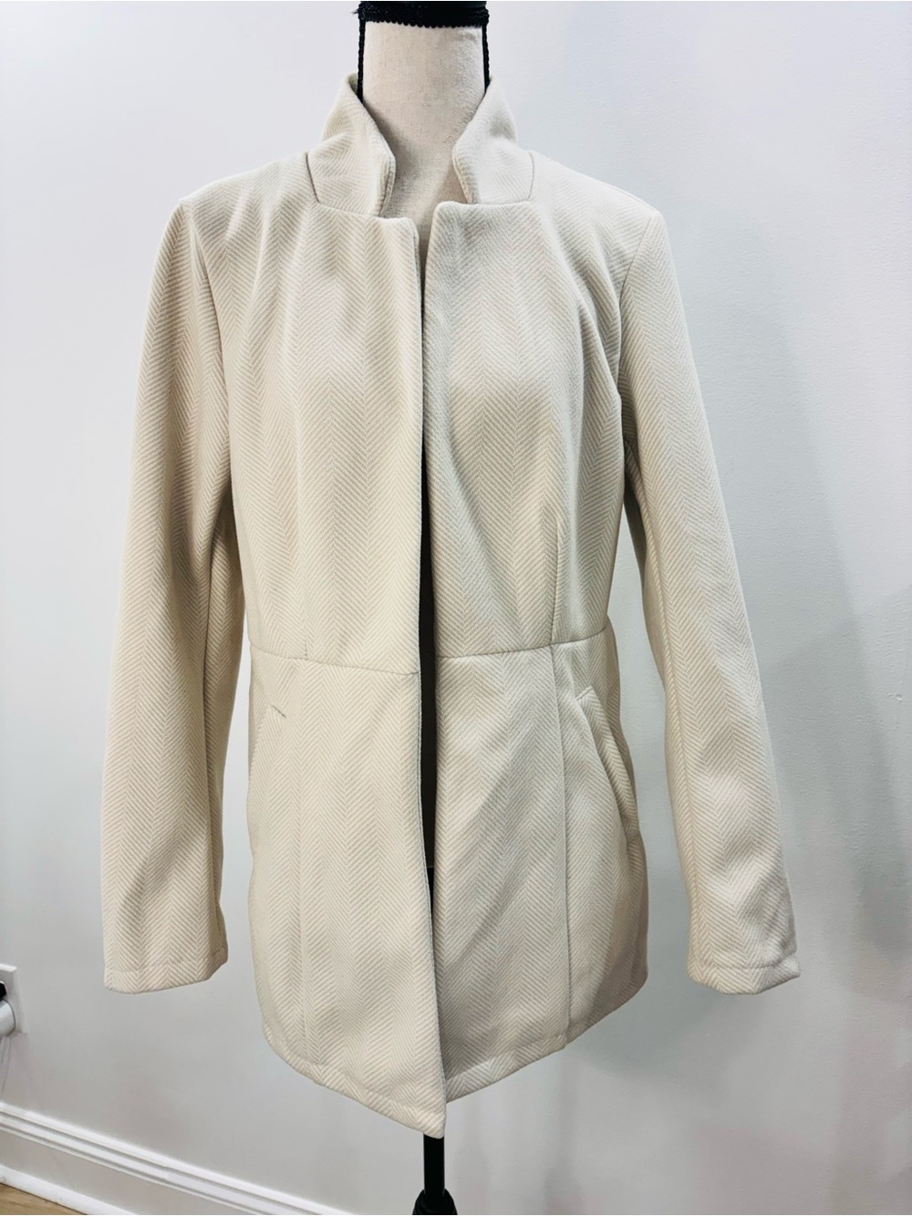 Romantic Hut Cream Chevron Herringbone Open Front Blazer Jacket - Size L